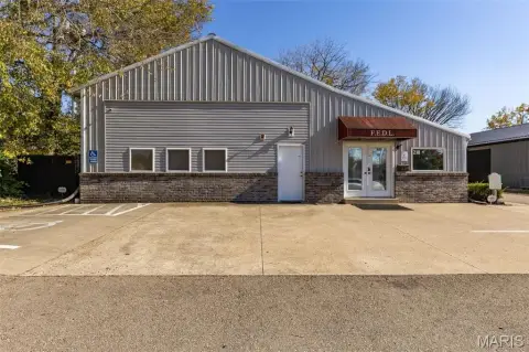 Live-Work Space with Detached Garage