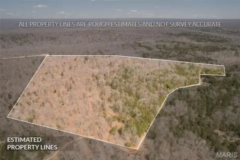 Residential Land in Richwoods, MO