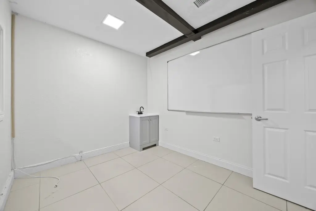Picture 11