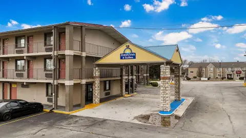Springfield Hotel Investment Opportunity