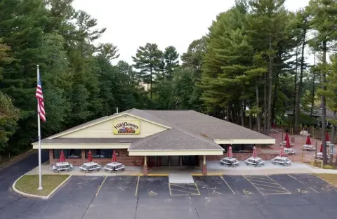 Freestanding Restaurant with Banquet Room
