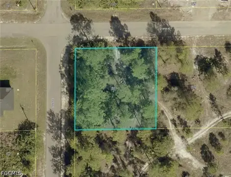 Corner Lot in Lehigh Acres