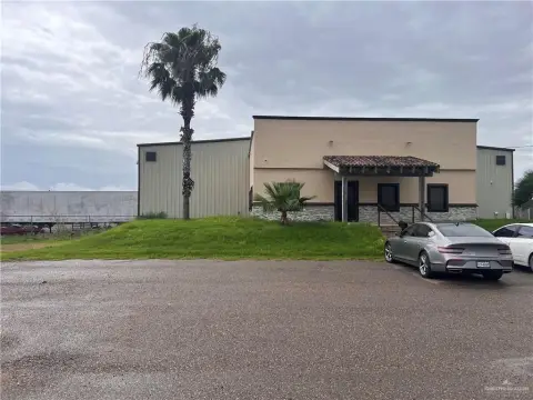 Edinburg Commercial Property with Warehouse