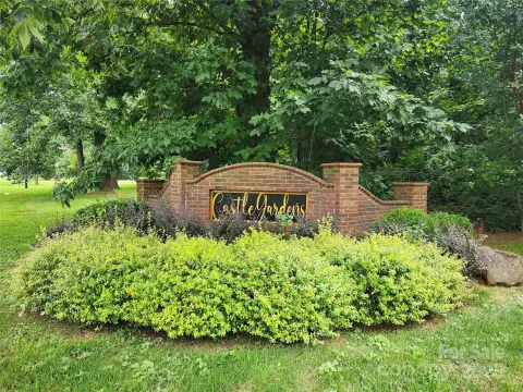 Wooded Lot in Castle Gardens