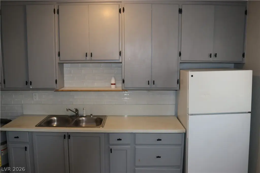 Picture 7