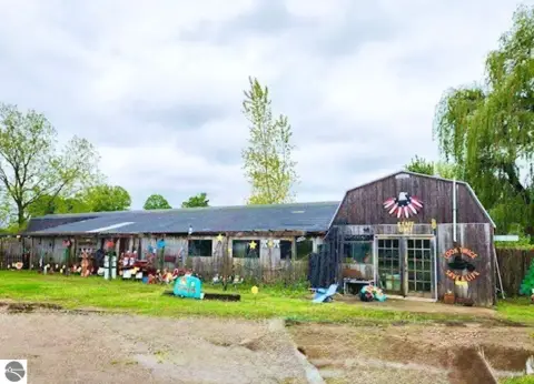 Steel Art Studio and Retail