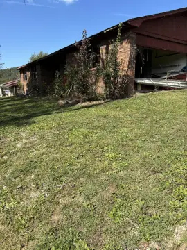 Land Near Barbourville, Kentucky