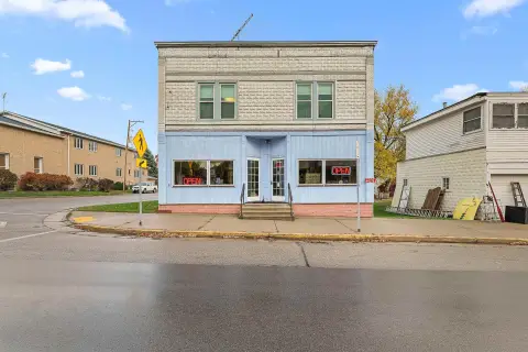 Poy Sippi Corner Lot Property