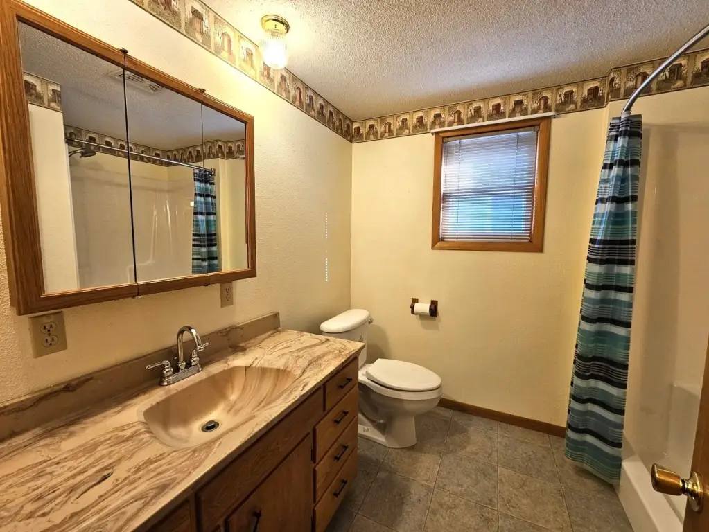 Picture 16