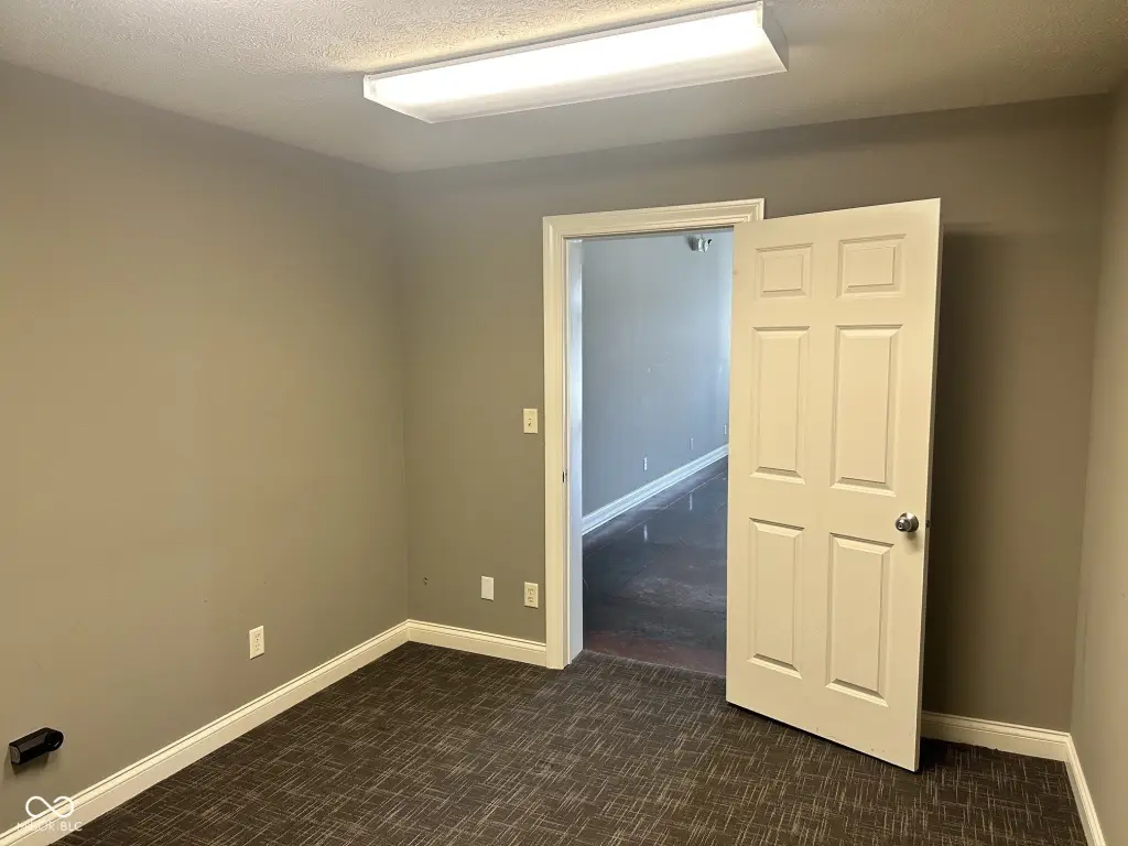 Picture 19