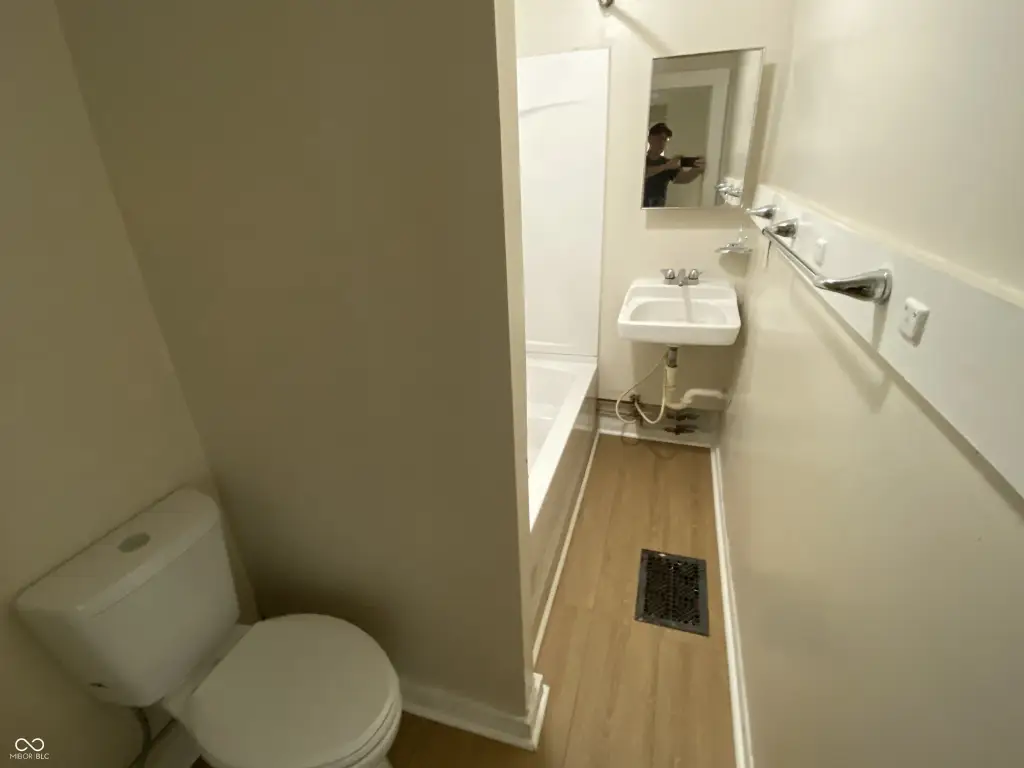 Picture 11