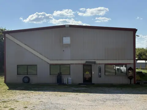 Versatile Commercial Property on 4.33 Acres