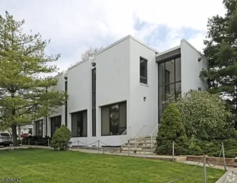 Roselle Park Mixed-Use Building