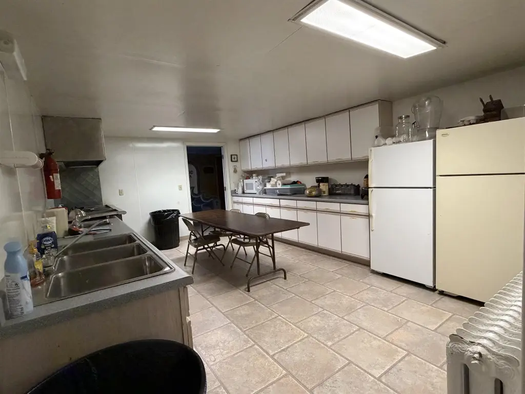 Picture 19