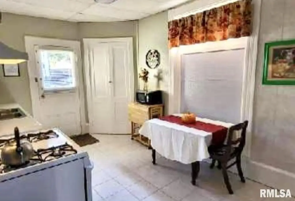 Picture 30