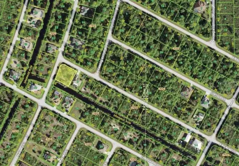 Waterfront Lot in South Gulf Cove