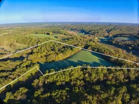 23 Acres in Highlandville, MO