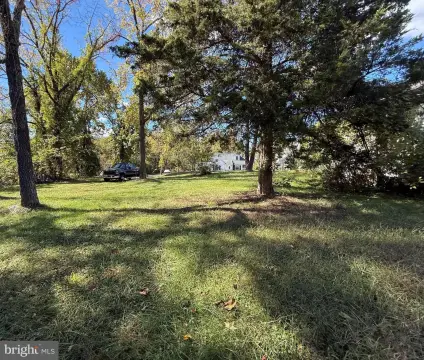 Prime Lot on Truslow Road