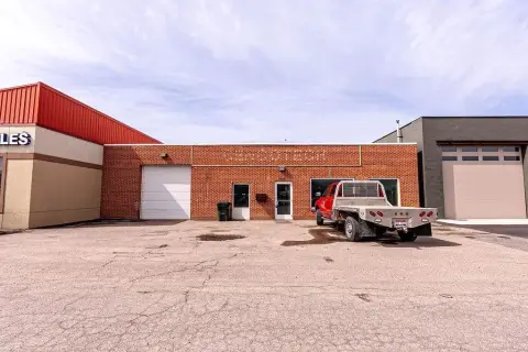 Pocatello Mixed-Use Commercial Building