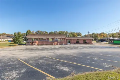 Poplar Bluff Commercial Lease Opportunity