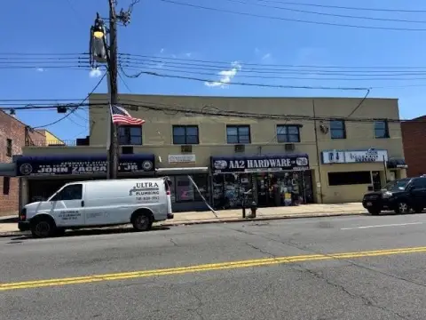 Morris Park Commercial Retail Package