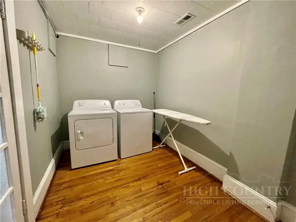 Picture 30