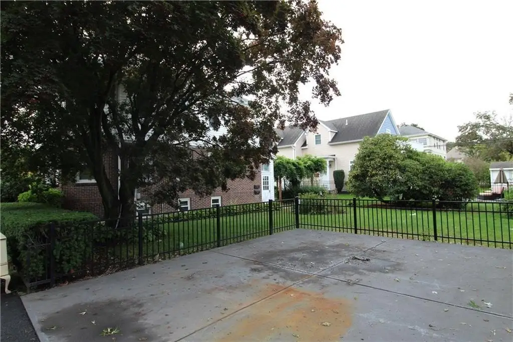 Picture 7