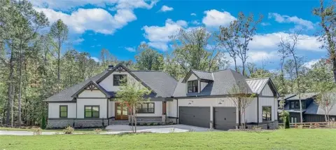 2.59 Acre Estate Lot