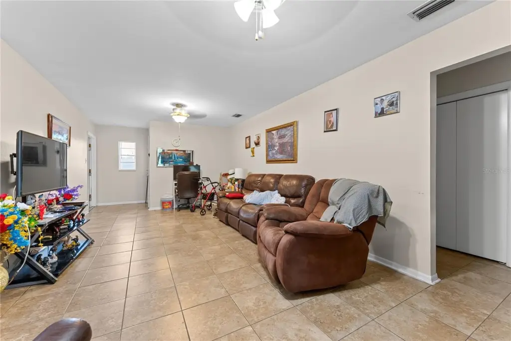 Picture 36