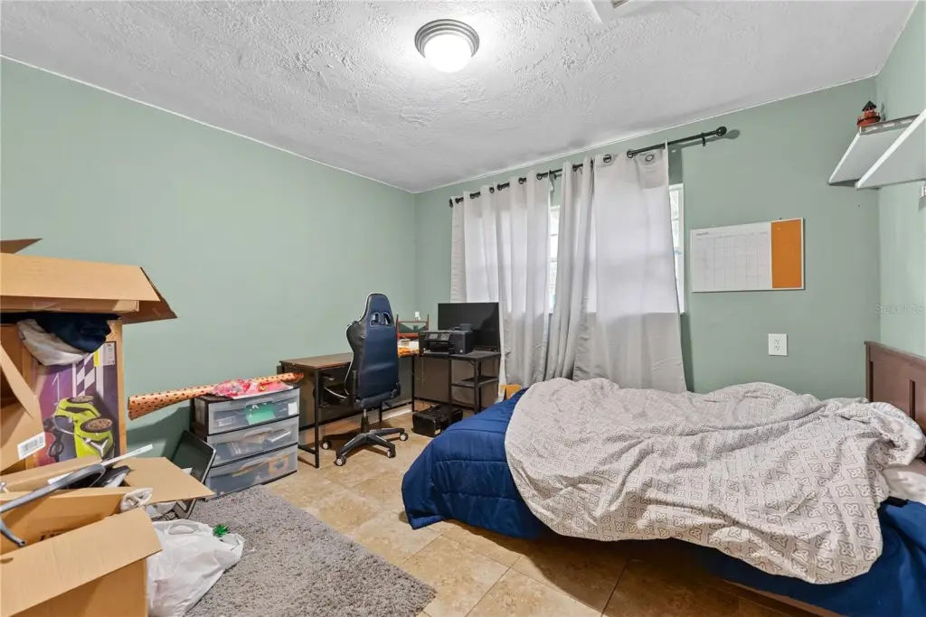 Picture 28
