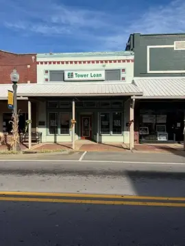 Commercial Building in Historic Downtown