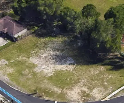 Residential Land in Jacksonville, FL
