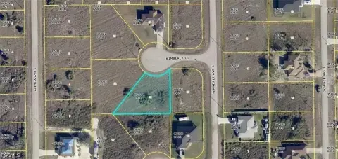 Lehigh Acres Pie-Shaped Lot