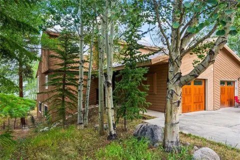 Updated Duplex With Lower Apartment