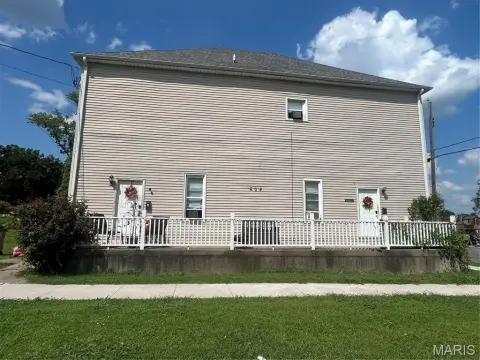 Duplex Property with Additional Lots