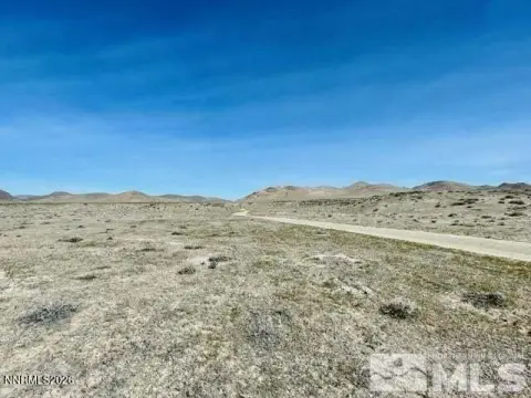 40 Acres in Lovelock, NV