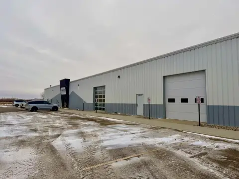 Industrial Flex Space with Shop Features