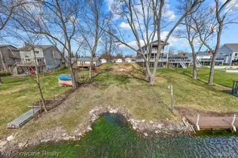Lakefront Lot on Williams Lake
