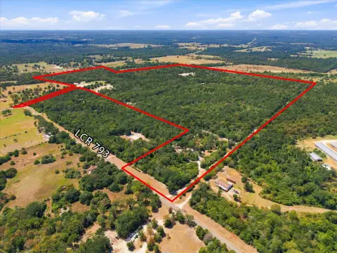 High-Fence Hunting Ranch