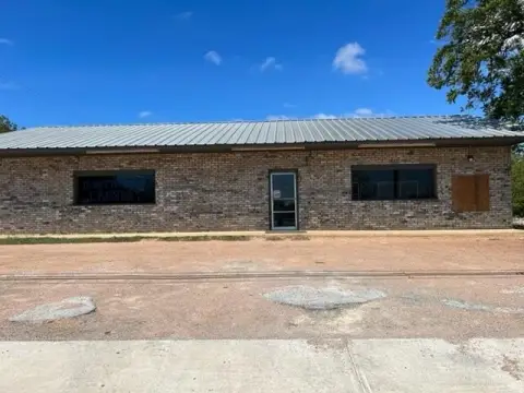 Commercial Property in Brady, TX