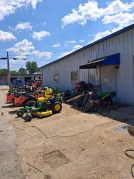 Open-Plan Auto Shop