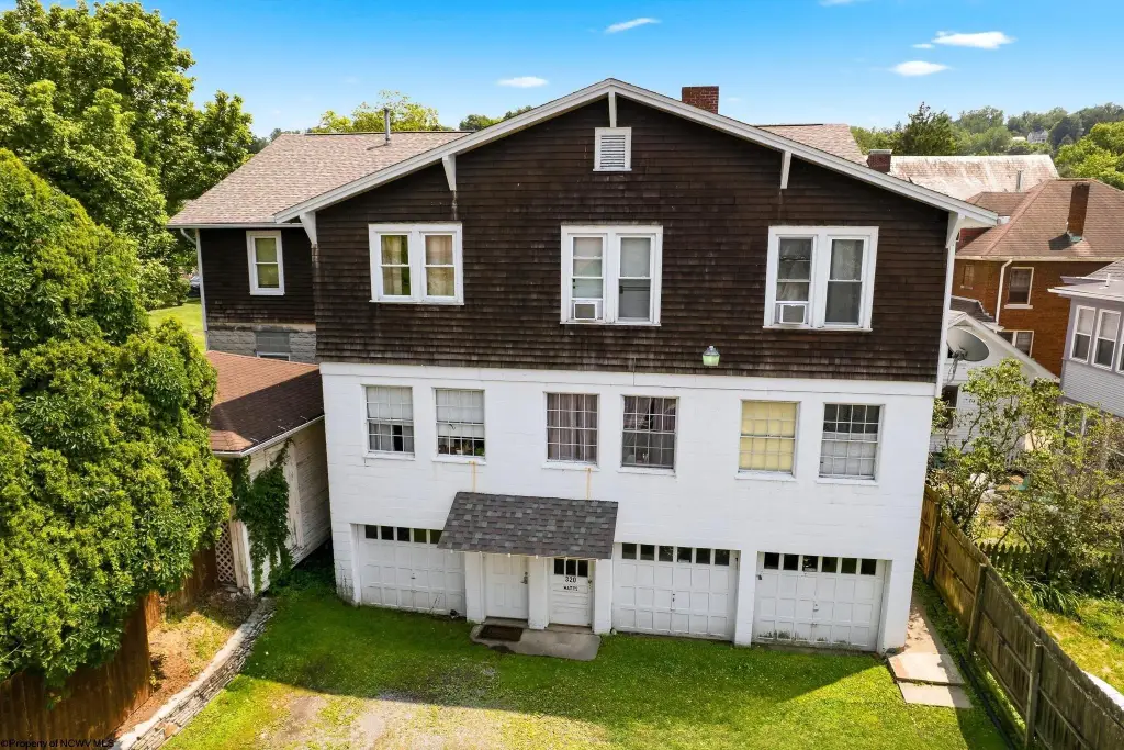 320 Watts St, Morgantown, WV 26501