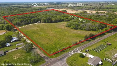 Secluded Acreage Near Mabank, Texas