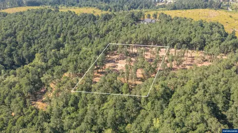 Secluded Buildable Lot with Views