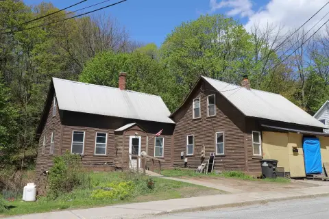 Two-Unit Duplex with Rear Yard