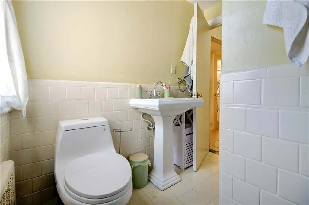 Picture 11