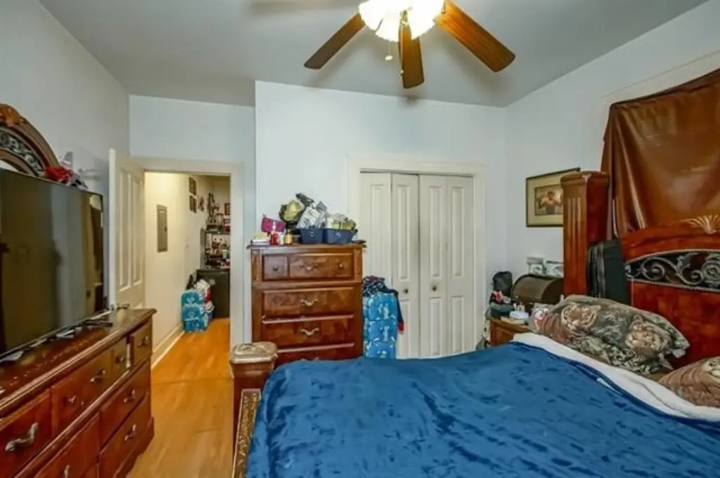 Picture 9