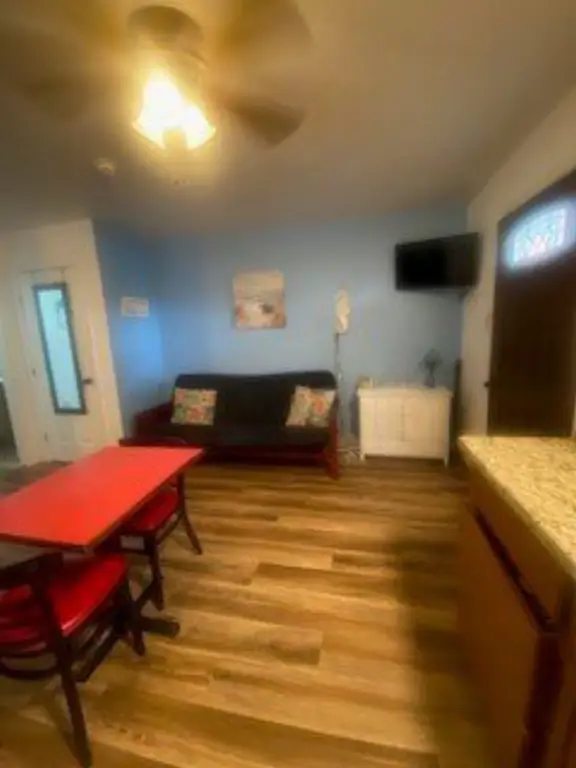 Picture 11