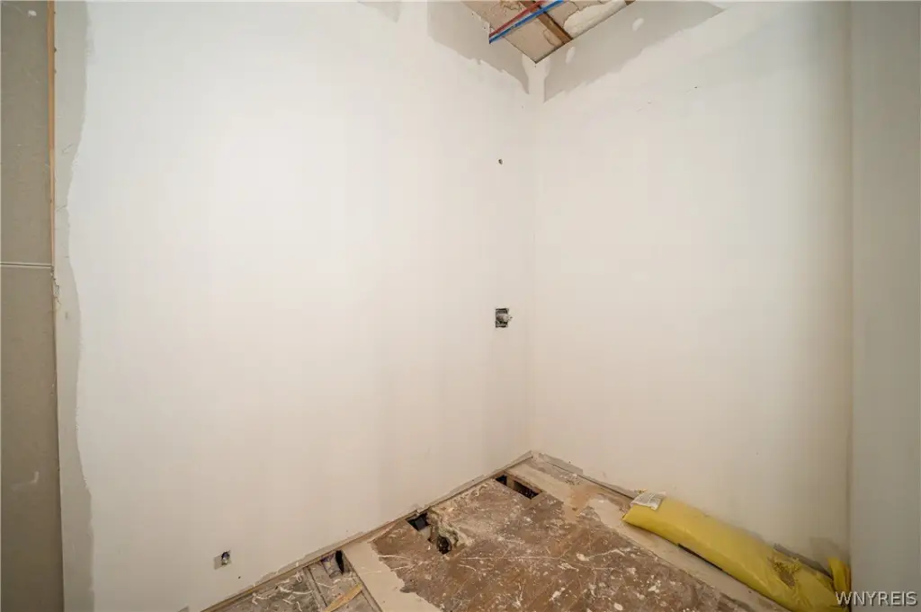Picture 30