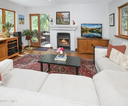 Vail Duplex with Mountain Views